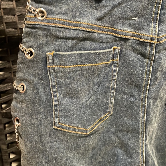 Wildcat womens short denim shorts chain slit sides stretch denim shorts - Picture 7 of 12